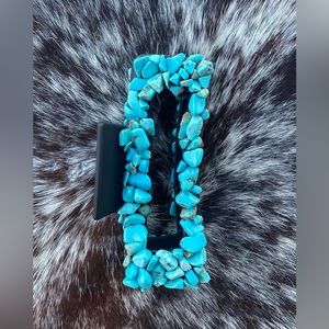 Turquoise claw clip